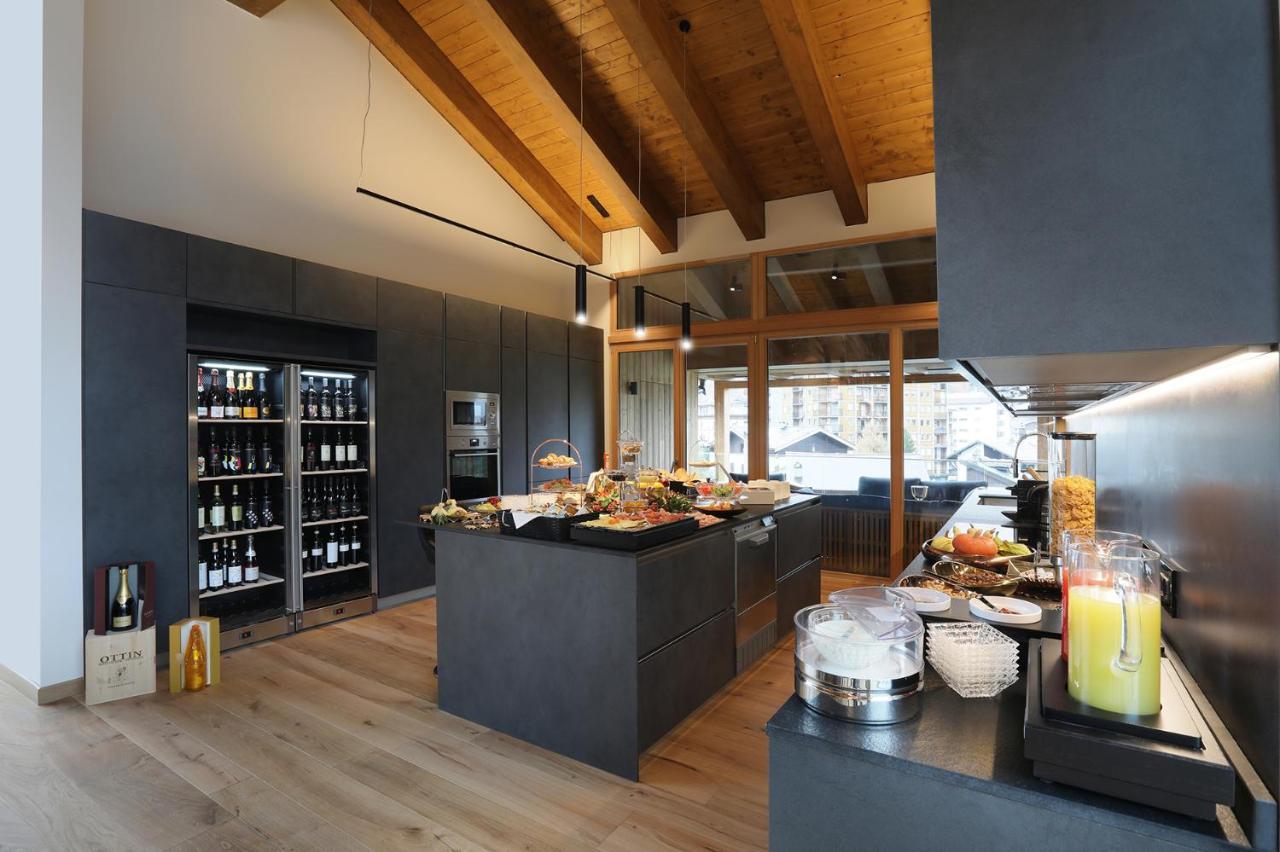 Chalet Blanc Breuil-Cervinia Esterno foto